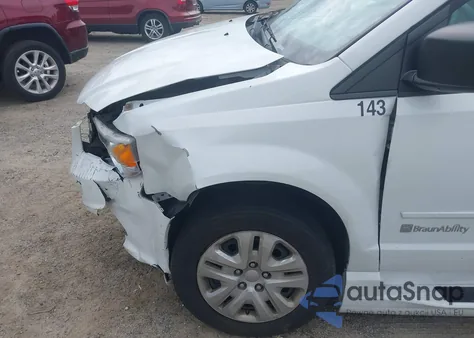 2017 Dodge Grand Caravan Se z USA, uszkodzony, nr VIN 2C7WDGBG3HR711603